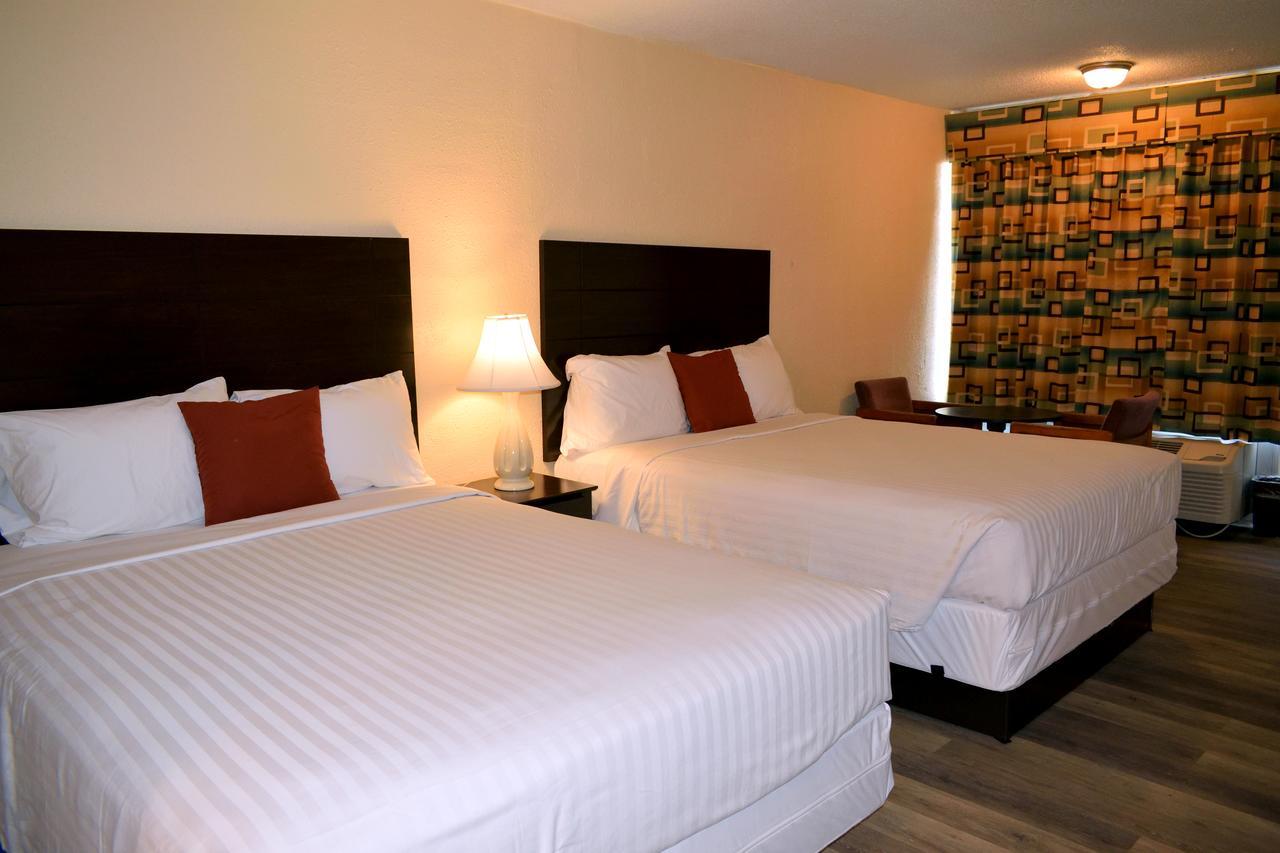 Red Carpet Inn Battleboro Buitenkant foto